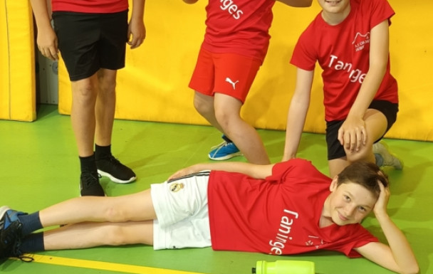 Qualifiés pour les Departementaux!!!en Badminton
